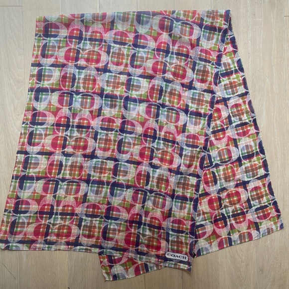 Coach Oblong Scarf - Picture 1 of 4